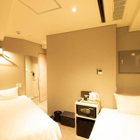 Hotel S-Presso North Osaka Bagian luar foto