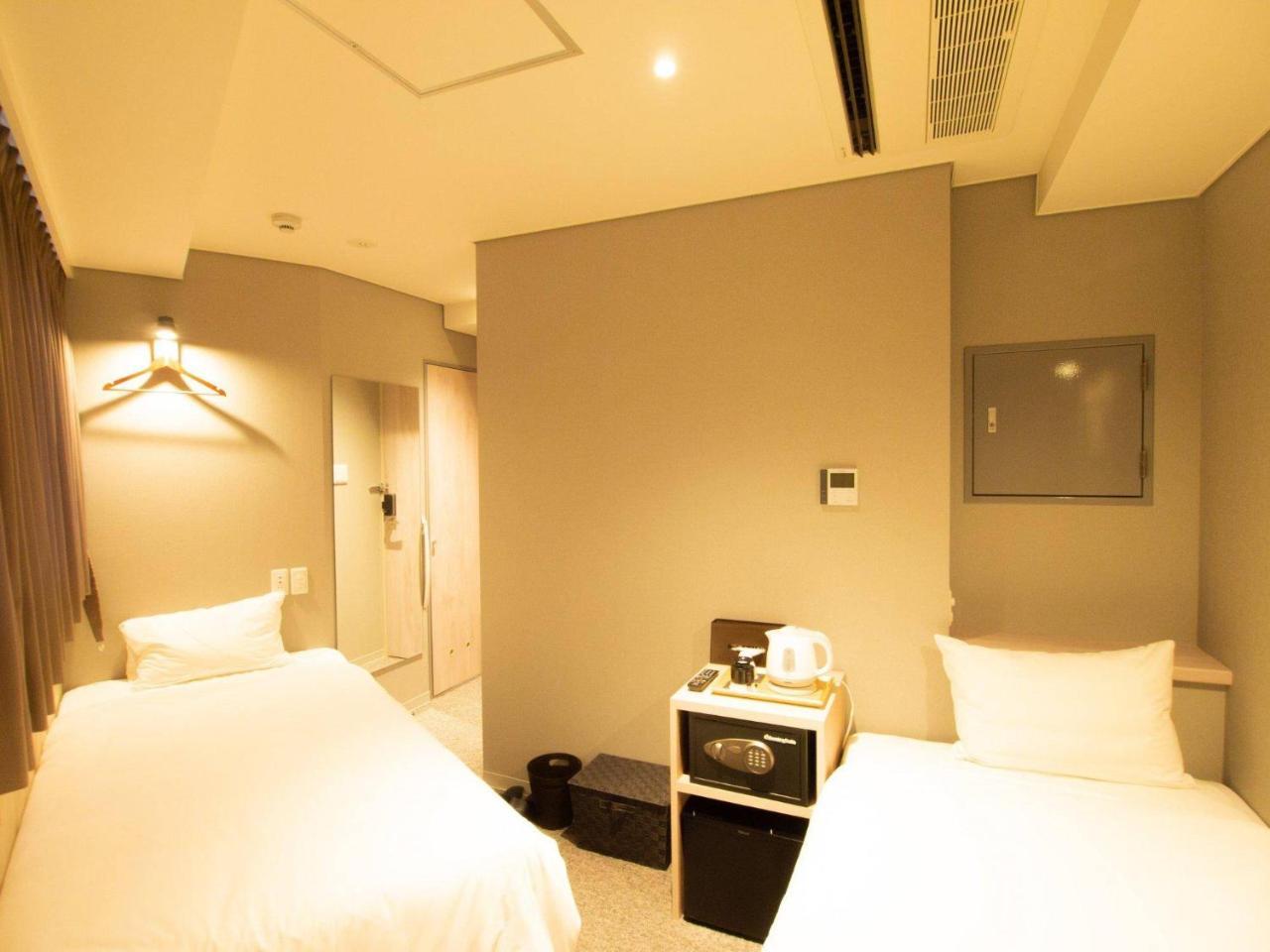 Hotel S-Presso North Osaka Bagian luar foto